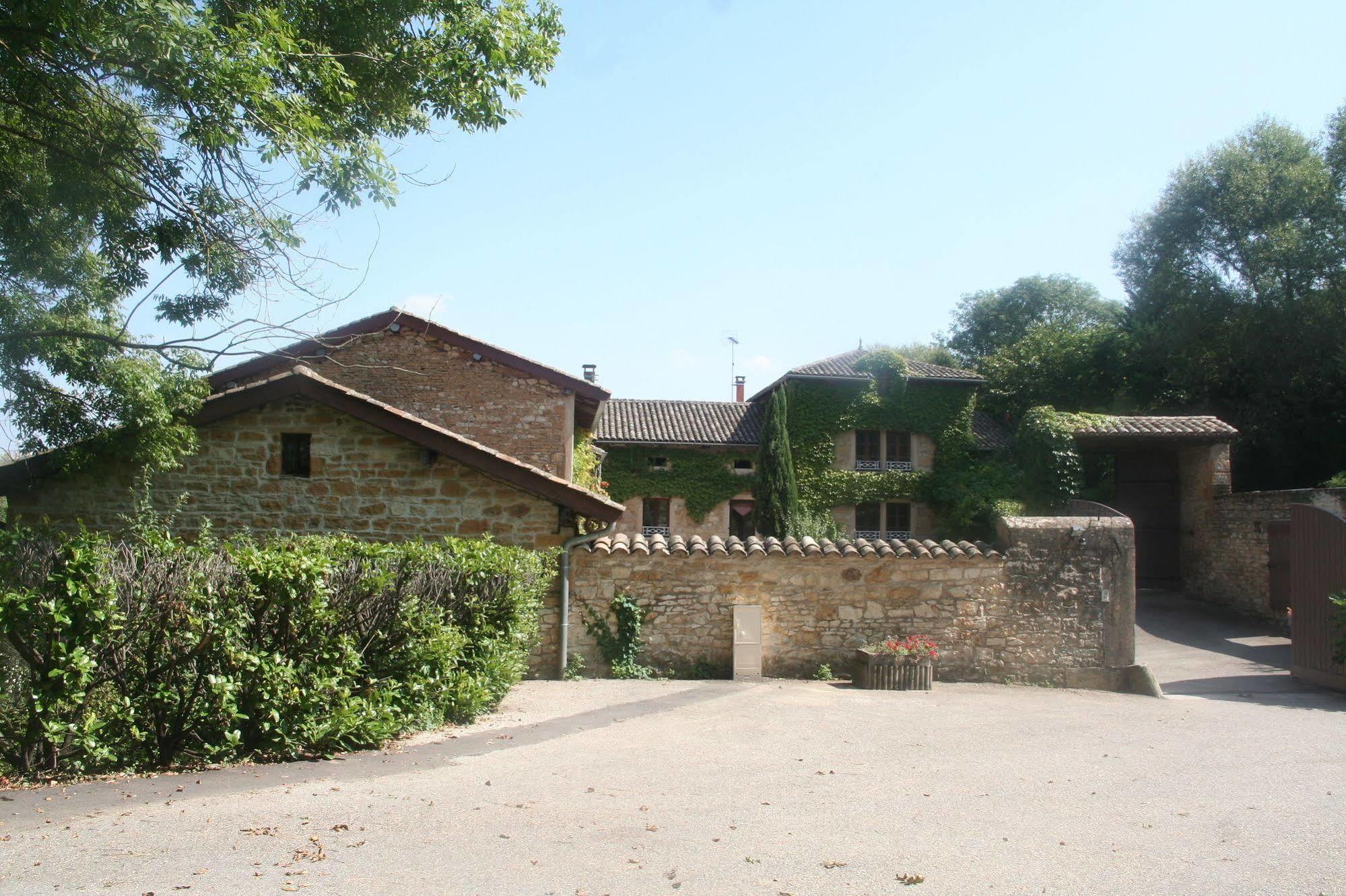 Bed and Breakfast L'Aube Du Moulin Gleizé Exterior foto